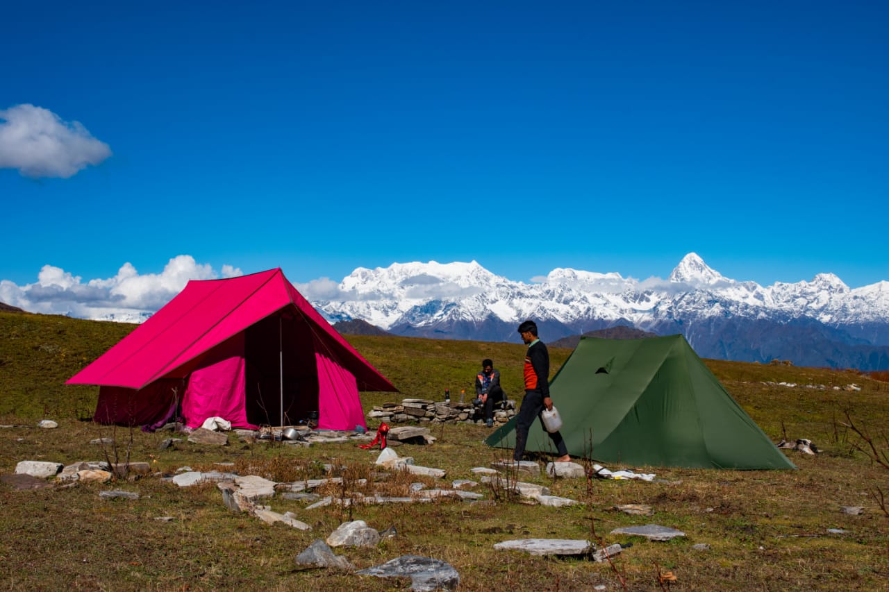 dyalishera trek